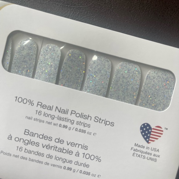 Color Street Nails - Picture 2 of 2